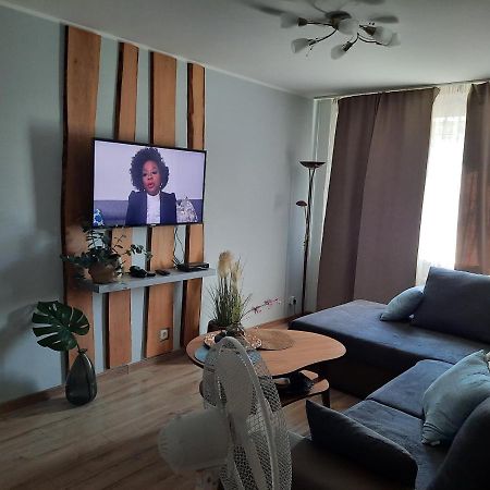 Cosy Home 10 Min From City Center Talin Exterior foto