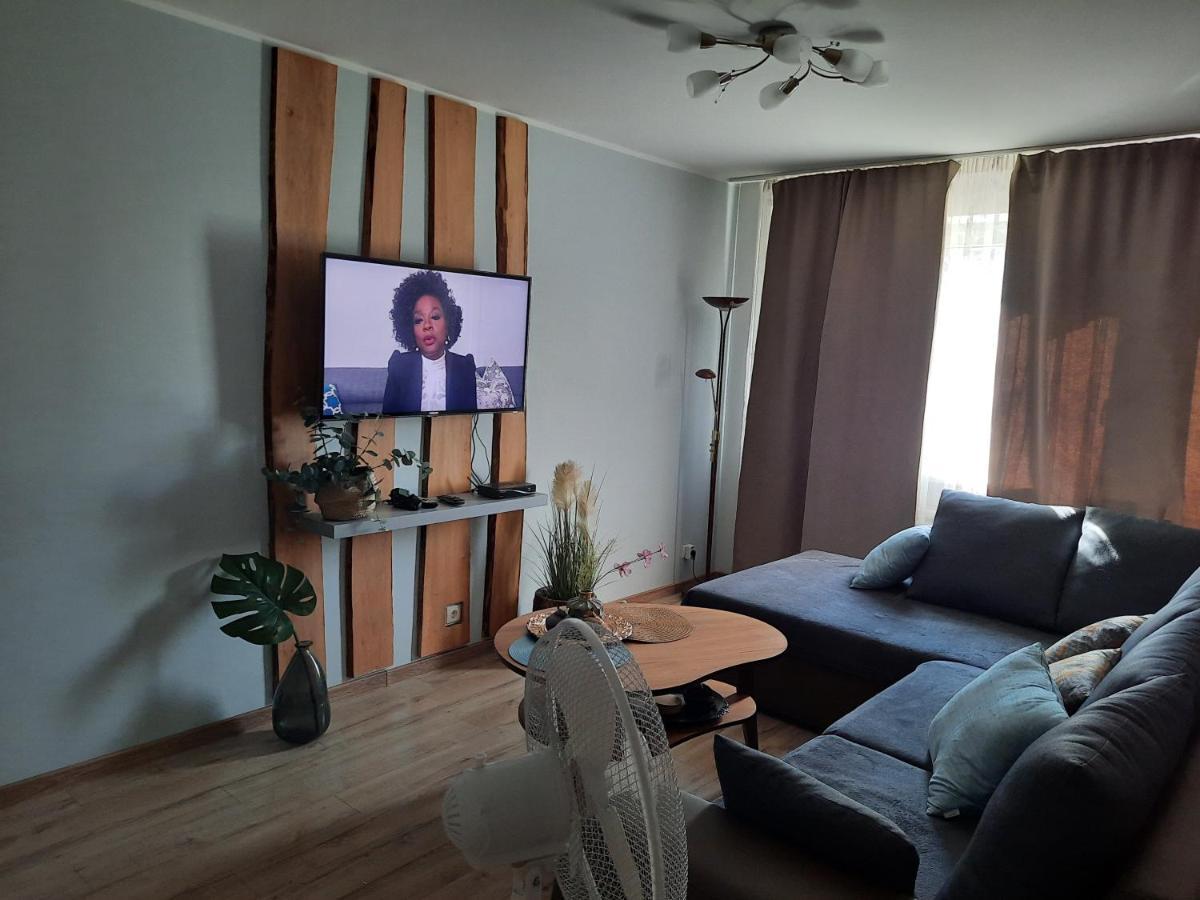 Cosy Home 10 Min From City Center Talin Exterior foto